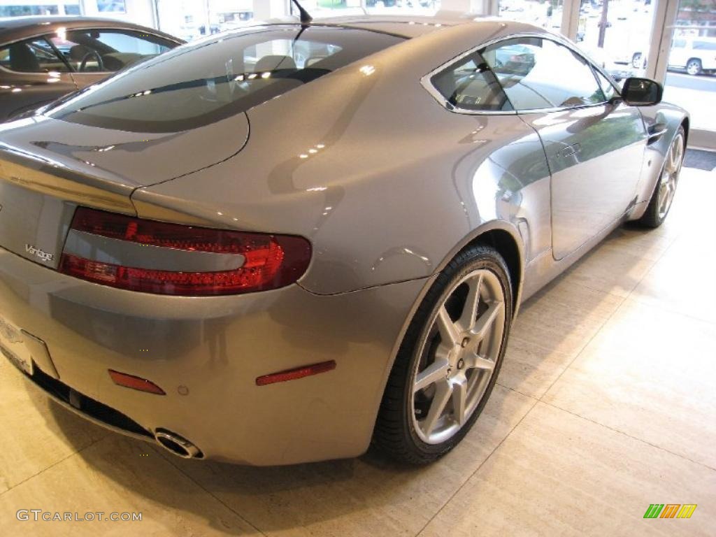 2006 V8 Vantage Coupe - Tungsten Silver / Iron Ore Red photo #11