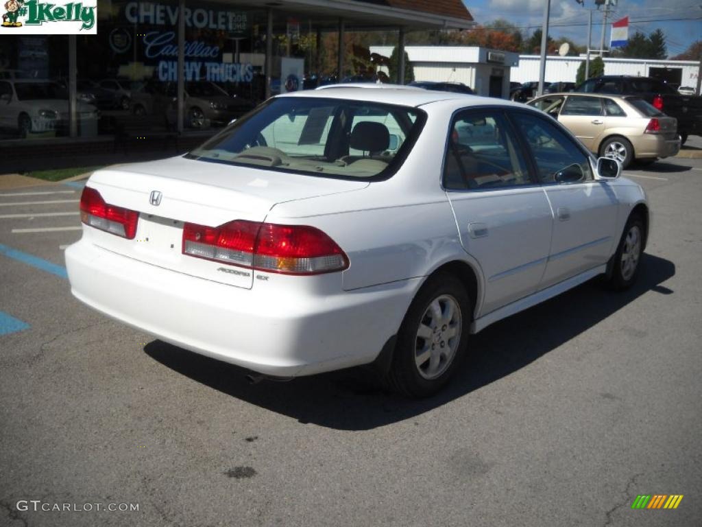 2001 Accord EX Sedan - Taffeta White / Ivory photo #3