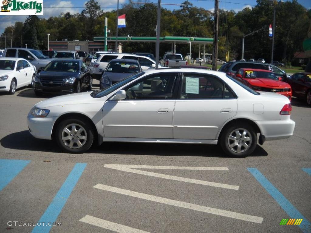 2001 Accord EX Sedan - Taffeta White / Ivory photo #6