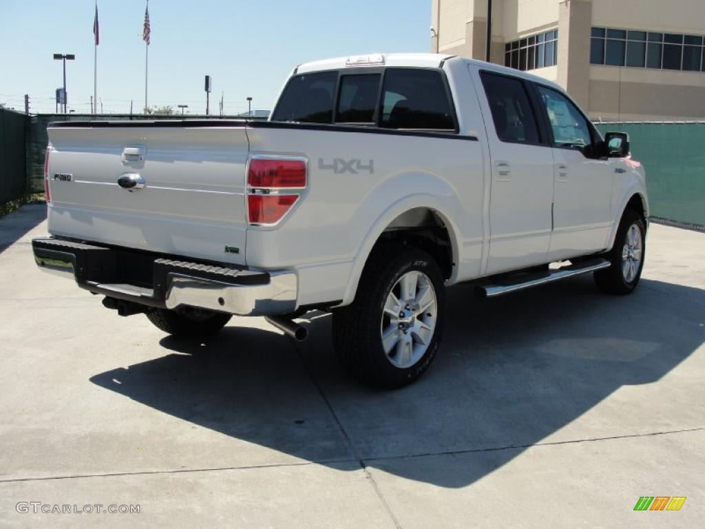 2010 F150 Lariat SuperCrew 4x4 - Oxford White / Tan photo #3