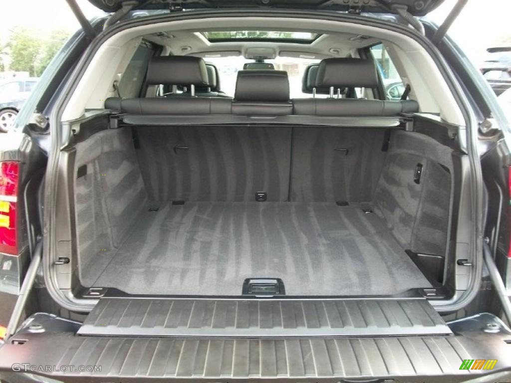 2011 BMW X5 xDrive 35i Trunk Photo #37743334