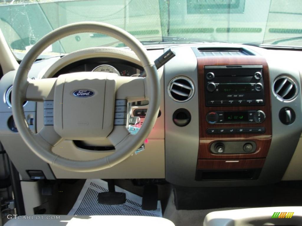 2006 F150 Lariat SuperCrew - Smokestone Metallic / Tan photo #37