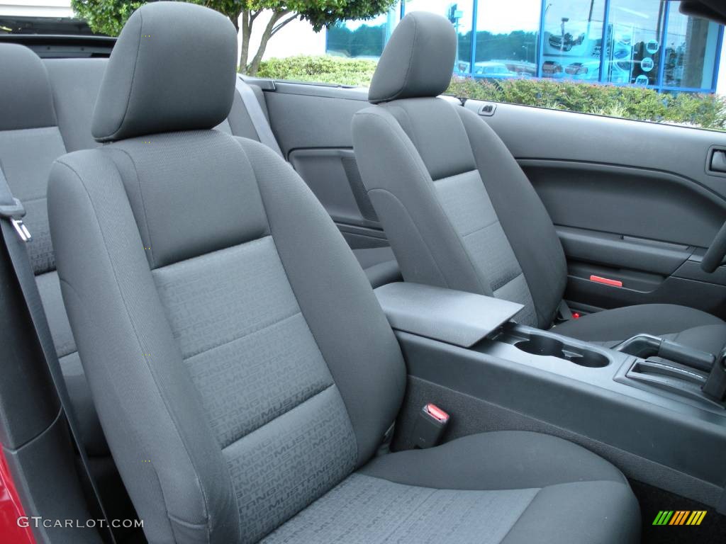 2007 Mustang V6 Deluxe Convertible - Redfire Metallic / Dark Charcoal photo #21