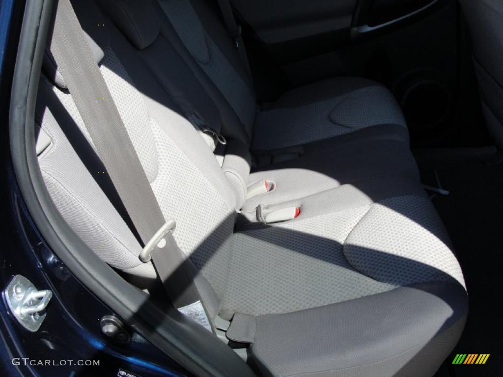 2007 RAV4 I4 - Nautical Blue Metallic / Ash Gray photo #27