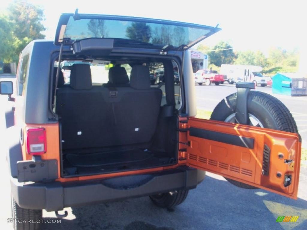 2011 Wrangler Sport S 4x4 - Mango Tango Pearl / Black photo #15