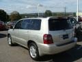 Millenium Silver Metallic - Highlander Limited V6 4WD Photo No. 4