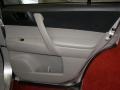 Classic Silver Metallic - Highlander 4WD Photo No. 10