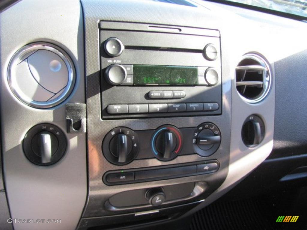 2004 F150 FX4 SuperCab 4x4 - Bright Red / Black/Medium Flint photo #13