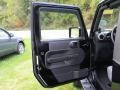 Black - Wrangler Sahara 4x4 Photo No. 18