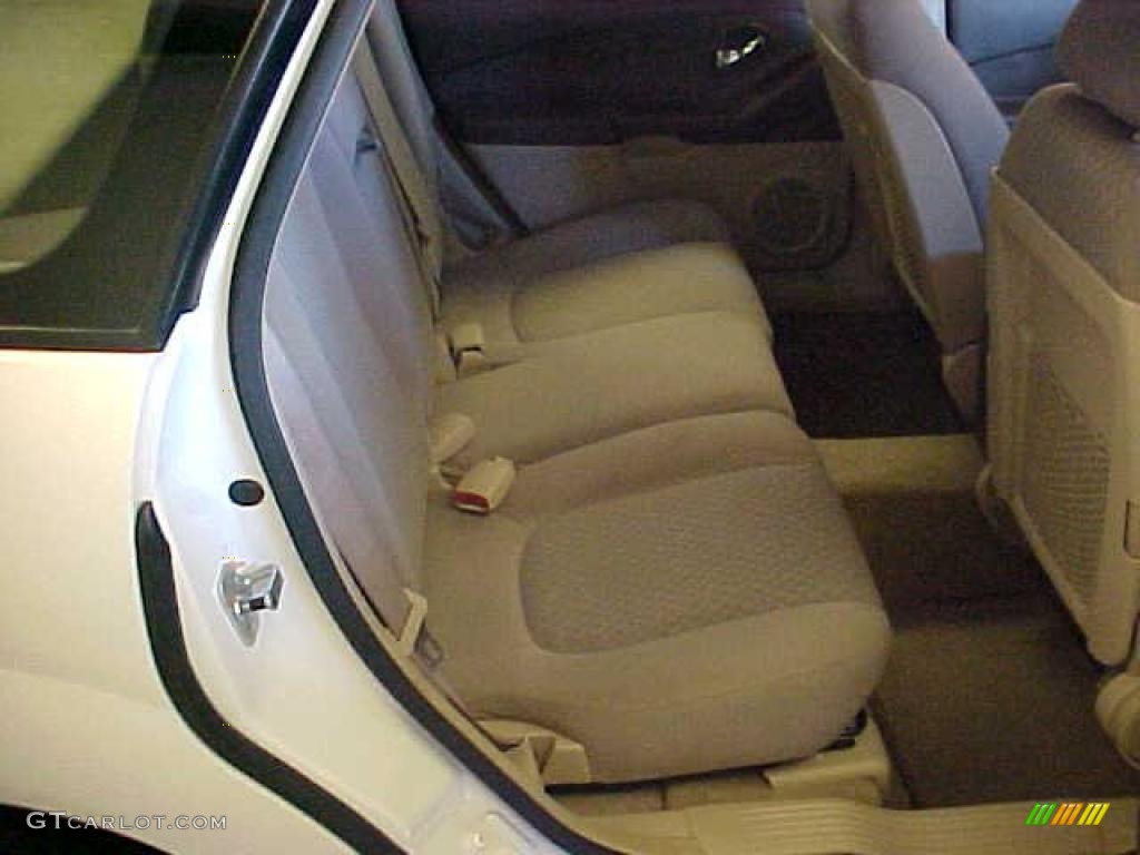 2007 Malibu Maxx LT Wagon - White / Cashmere Beige photo #12