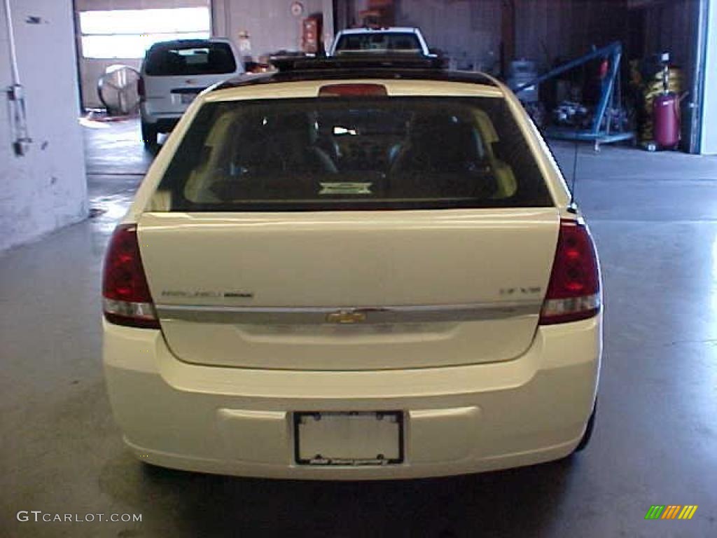 2007 Malibu Maxx LT Wagon - White / Cashmere Beige photo #14