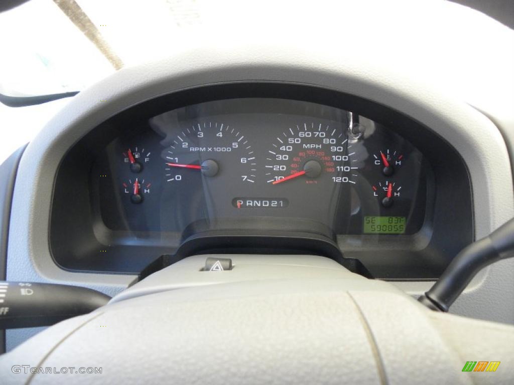 2006 F150 XLT SuperCrew - Oxford White / Medium/Dark Flint photo #22