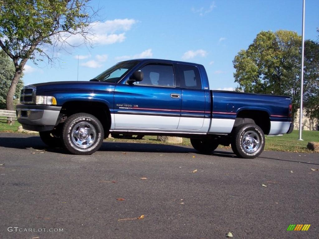 2001 Ram 1500 SLT Club Cab 4x4 - Patriot Blue Pearl / Mist Gray photo #3