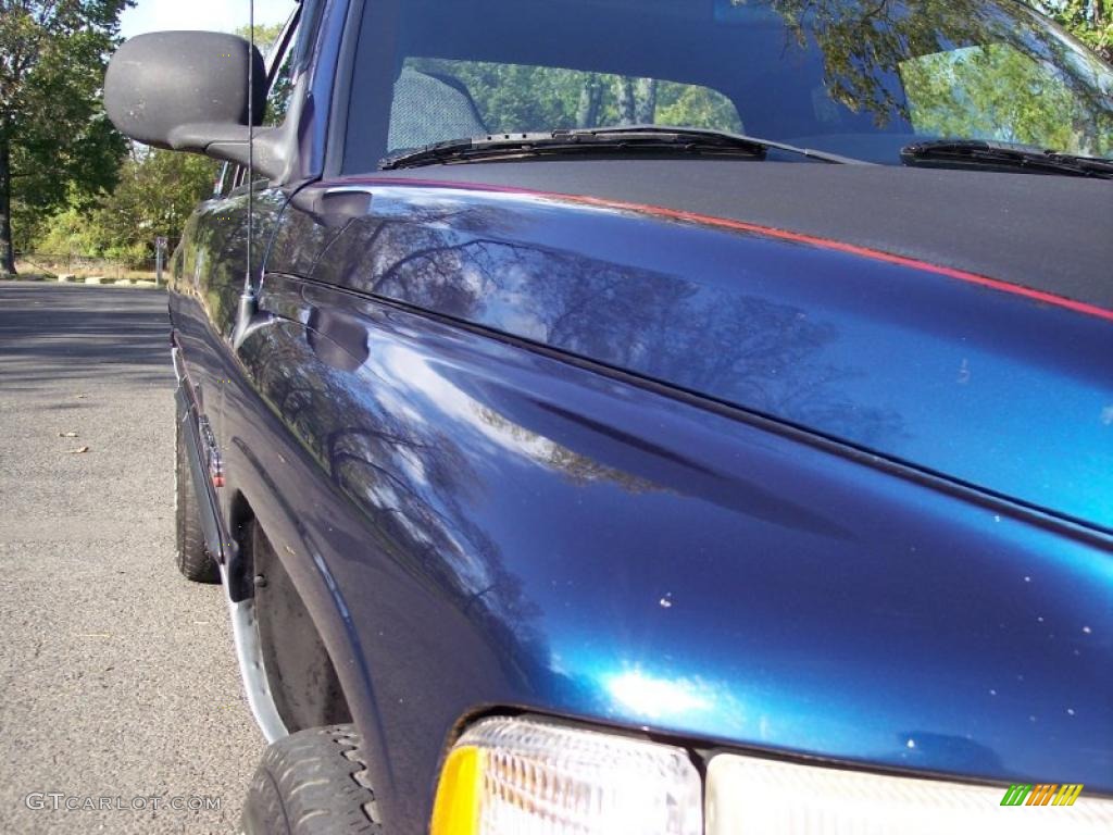 2001 Ram 1500 SLT Club Cab 4x4 - Patriot Blue Pearl / Mist Gray photo #26