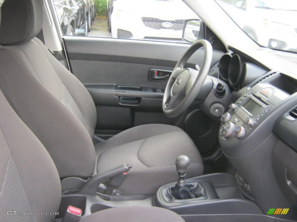 2010 Soul 1.6 - Bright Silver / Black Cloth photo #7