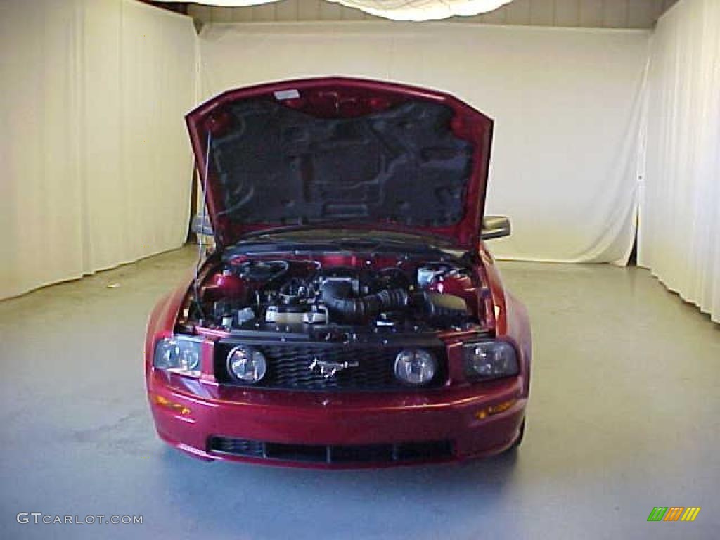 2005 Mustang GT Premium Coupe - Redfire Metallic / Dark Charcoal photo #3