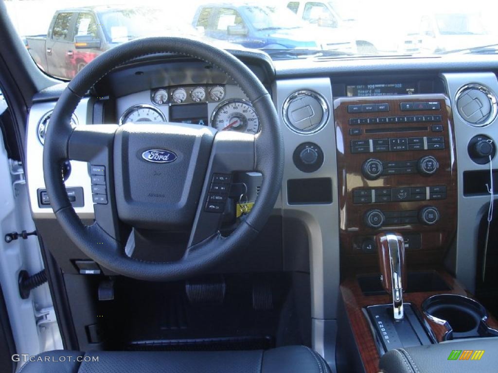 2010 F150 Lariat SuperCrew 4x4 - Oxford White / Black photo #12