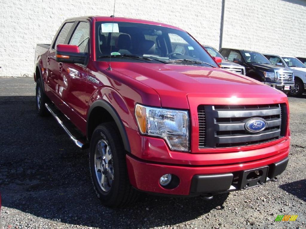 2010 F150 XLT SuperCrew 4x4 - Red Candy Metallic / Black photo #7