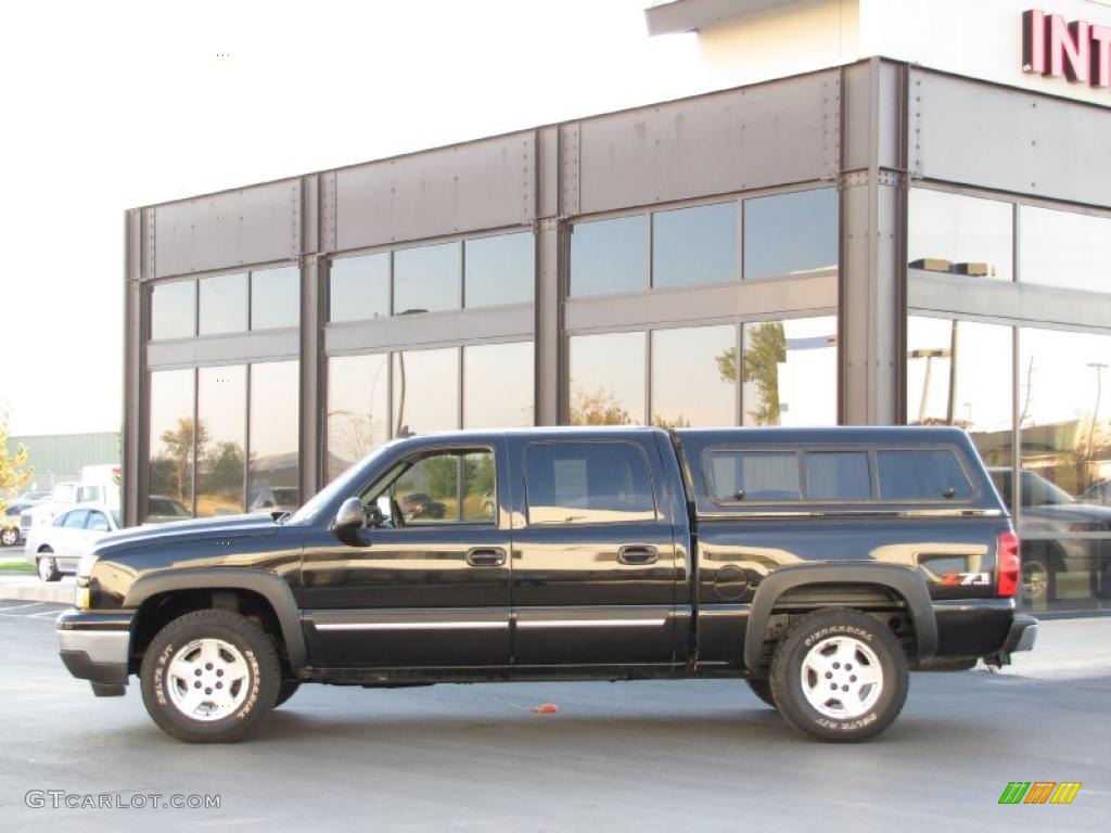 2007 Silverado 1500 Classic LT Crew Cab 4x4 - Black / Dark Charcoal photo #1