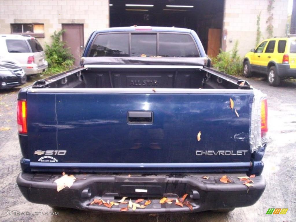 2002 S10 ZR2 Extended Cab 4x4 - Indigo Blue Metallic / Graphite photo #6