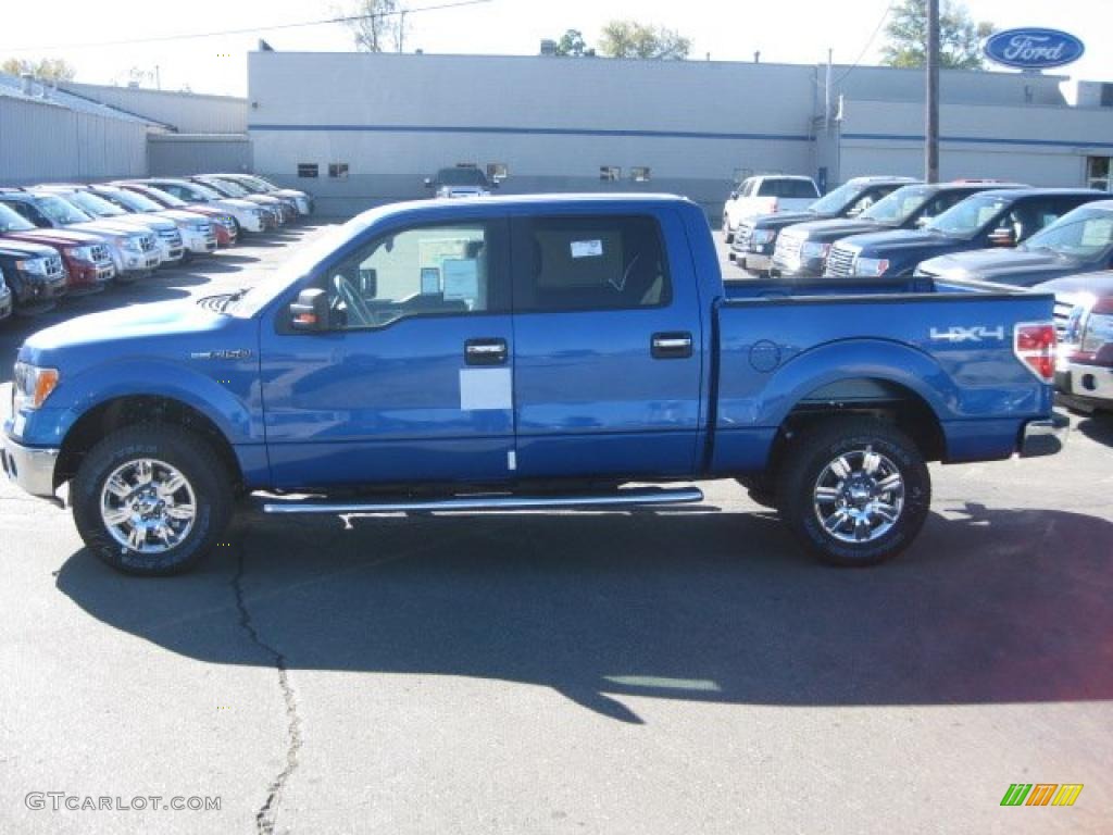2010 F150 XLT SuperCrew 4x4 - Blue Flame Metallic / Medium Stone photo #1