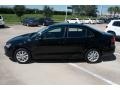 Black - Jetta SE Sedan Photo No. 4