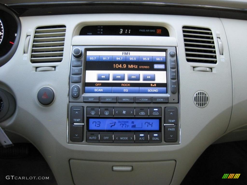 2011 Azera Limited - Espresso Pearl / Beige photo #26