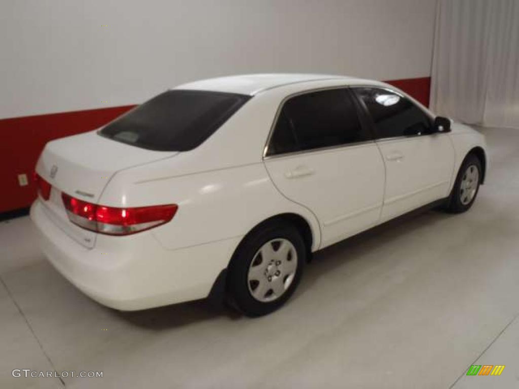 2003 Accord LX Sedan - Taffeta White / Ivory photo #4