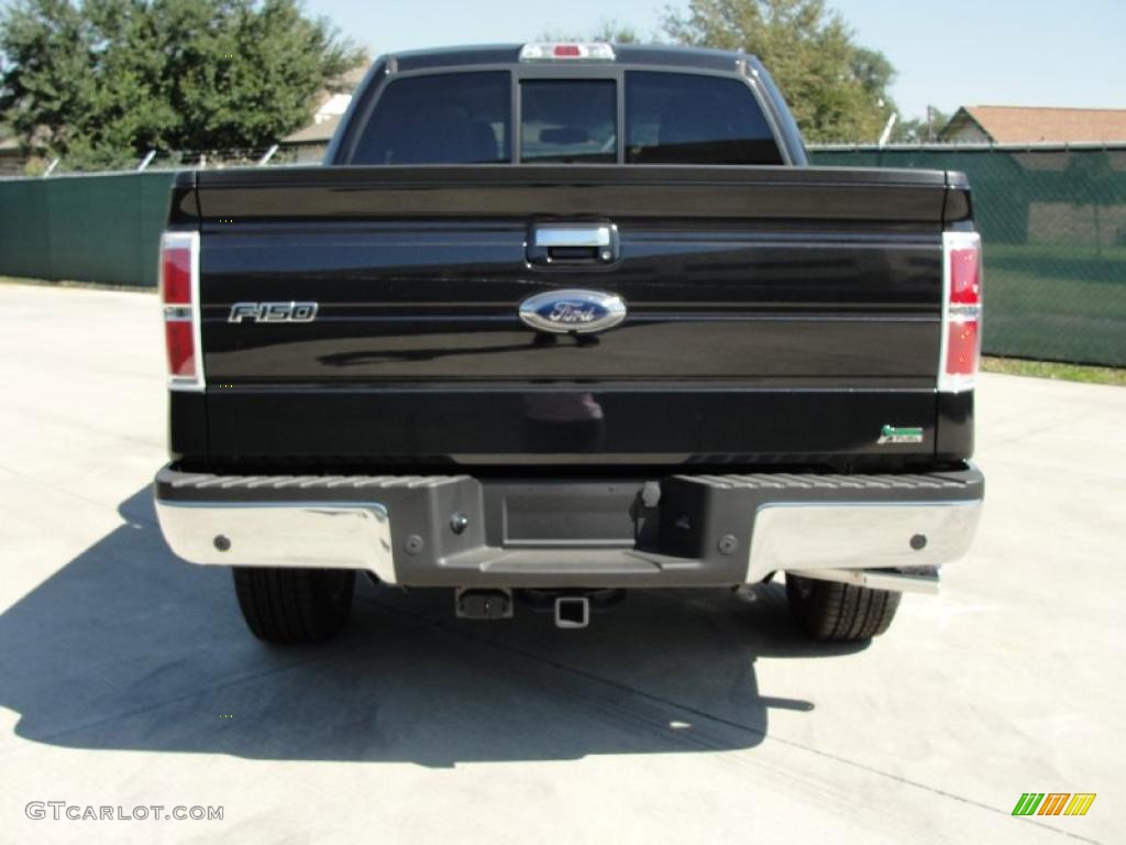 2010 F150 Lariat SuperCrew - Tuxedo Black / Black photo #4