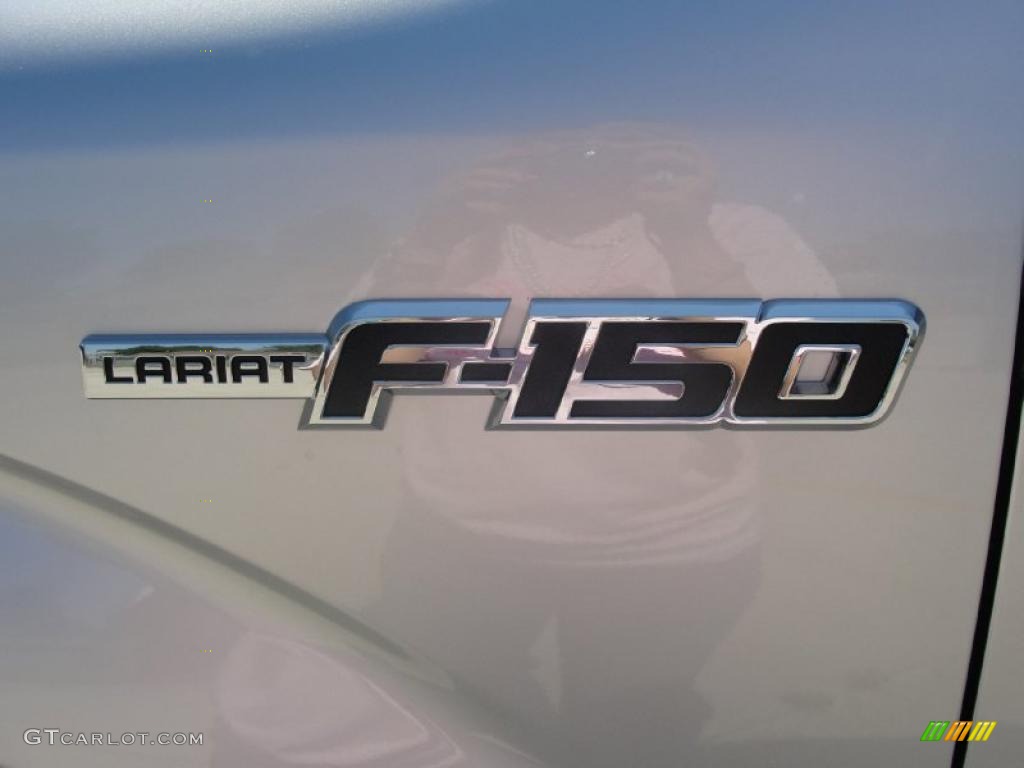 2010 F150 Lariat SuperCrew - Ingot Silver Metallic / Black photo #11