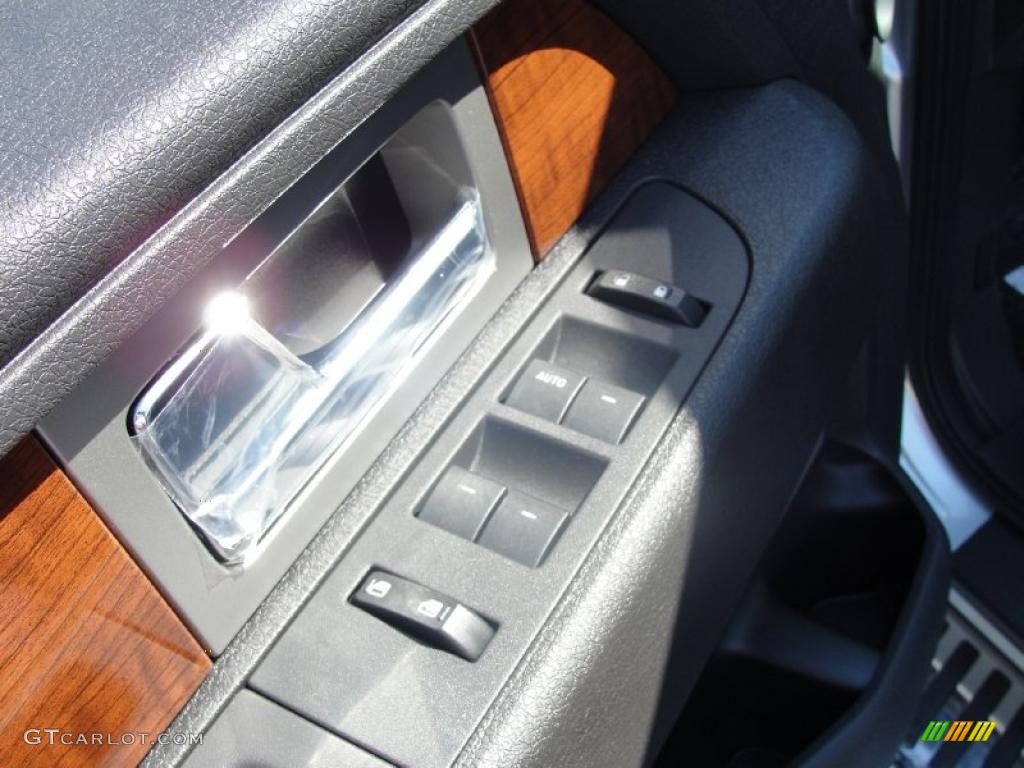 2010 F150 Lariat SuperCrew - Ingot Silver Metallic / Black photo #21