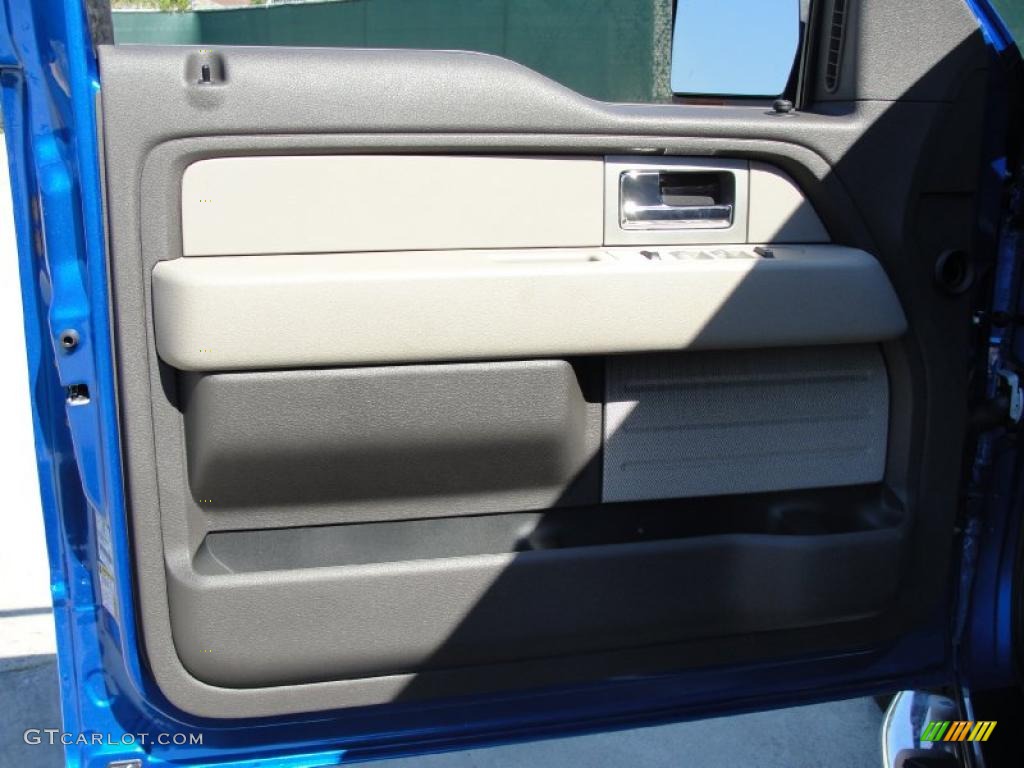 2010 F150 XLT SuperCrew - Blue Flame Metallic / Medium Stone photo #19