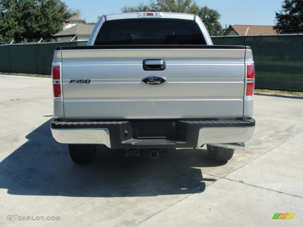 2010 F150 XLT SuperCrew - Ingot Silver Metallic / Medium Stone photo #4