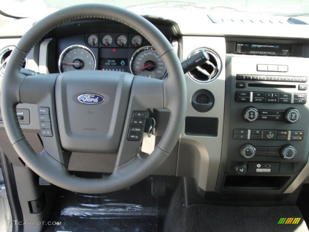 2010 F150 XLT SuperCrew - Ingot Silver Metallic / Medium Stone photo #22