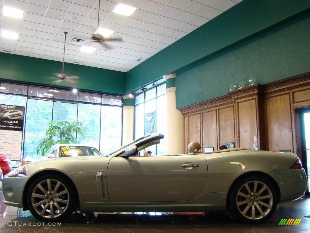 2007 XK XK8 Convertible - Seafrost Metallic / Caramel photo #3