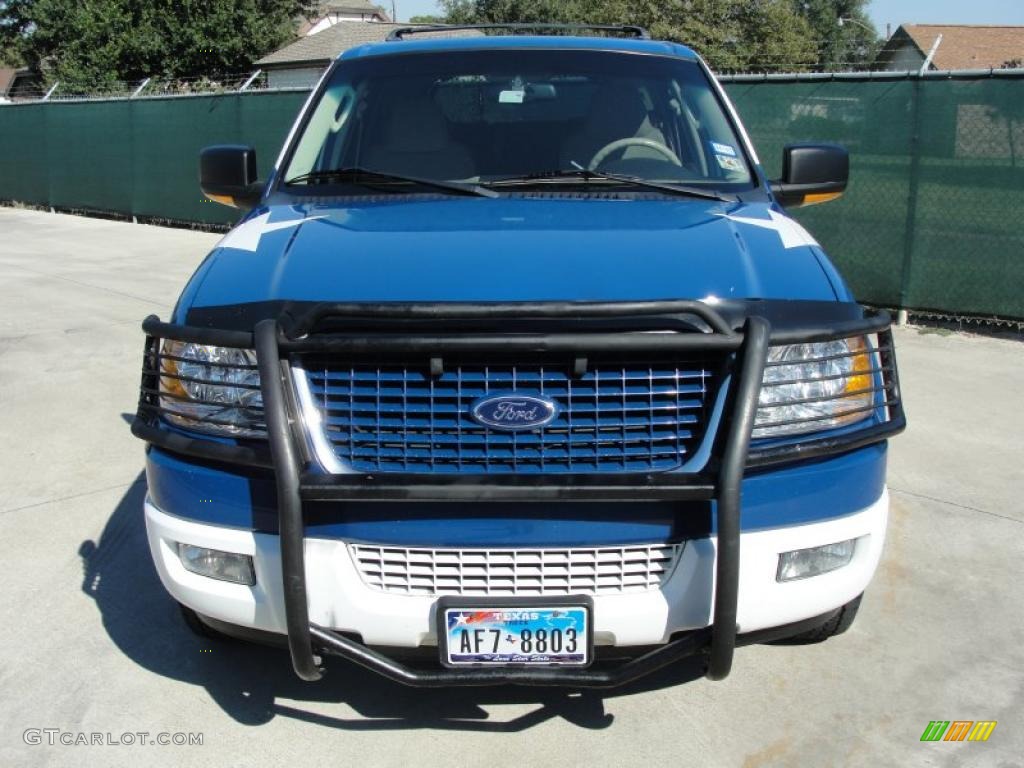 2003 Expedition Eddie Bauer 4x4 - Oxford White / Medium Parchment photo #8