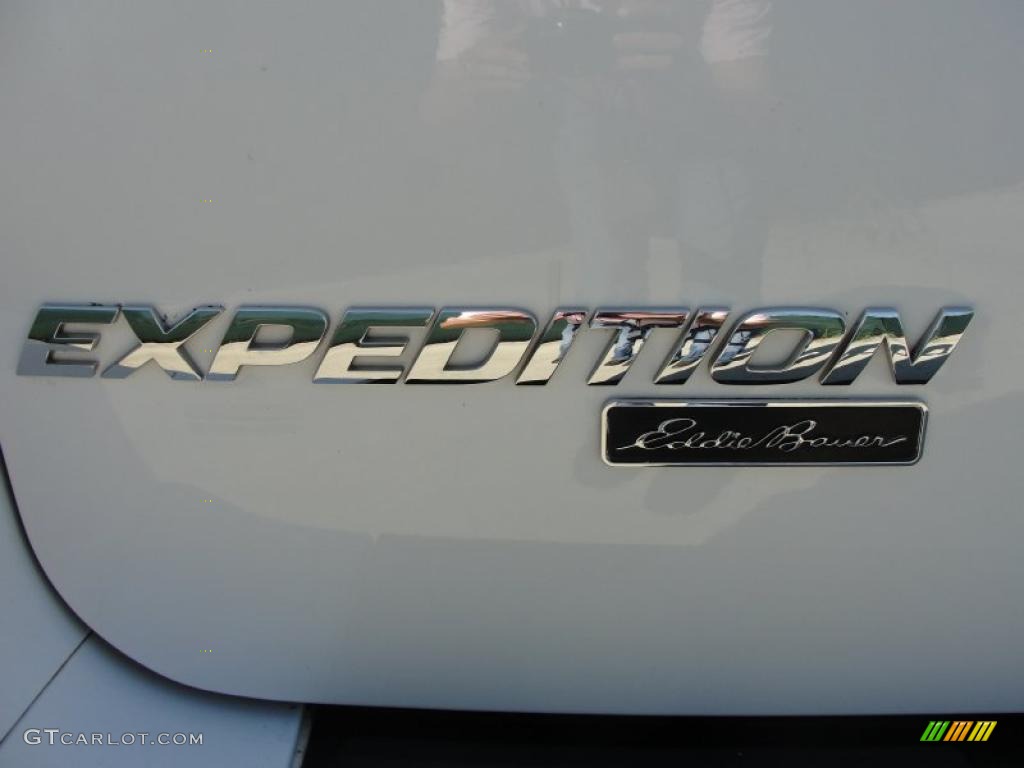 2003 Expedition Eddie Bauer 4x4 - Oxford White / Medium Parchment photo #30