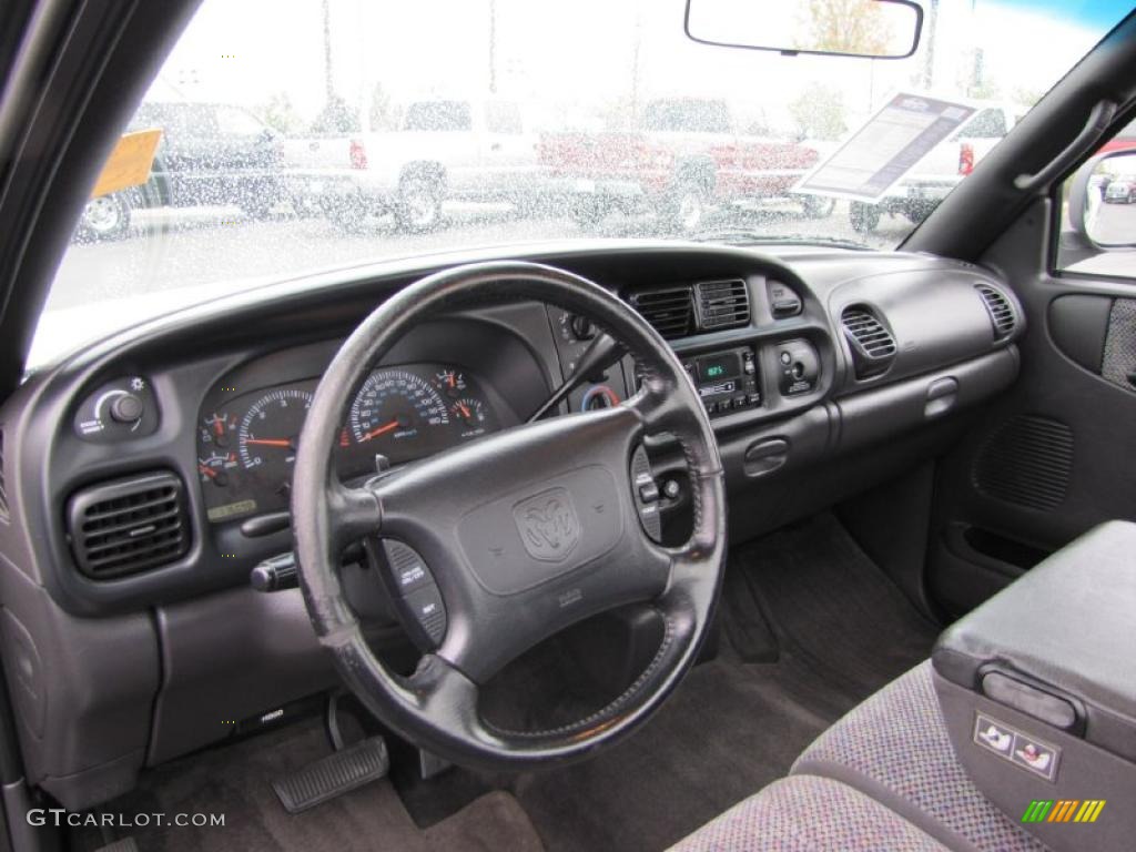Gray Interior 1998 Dodge Ram 1500 Laramie SLT Regular Cab Photo #37787720