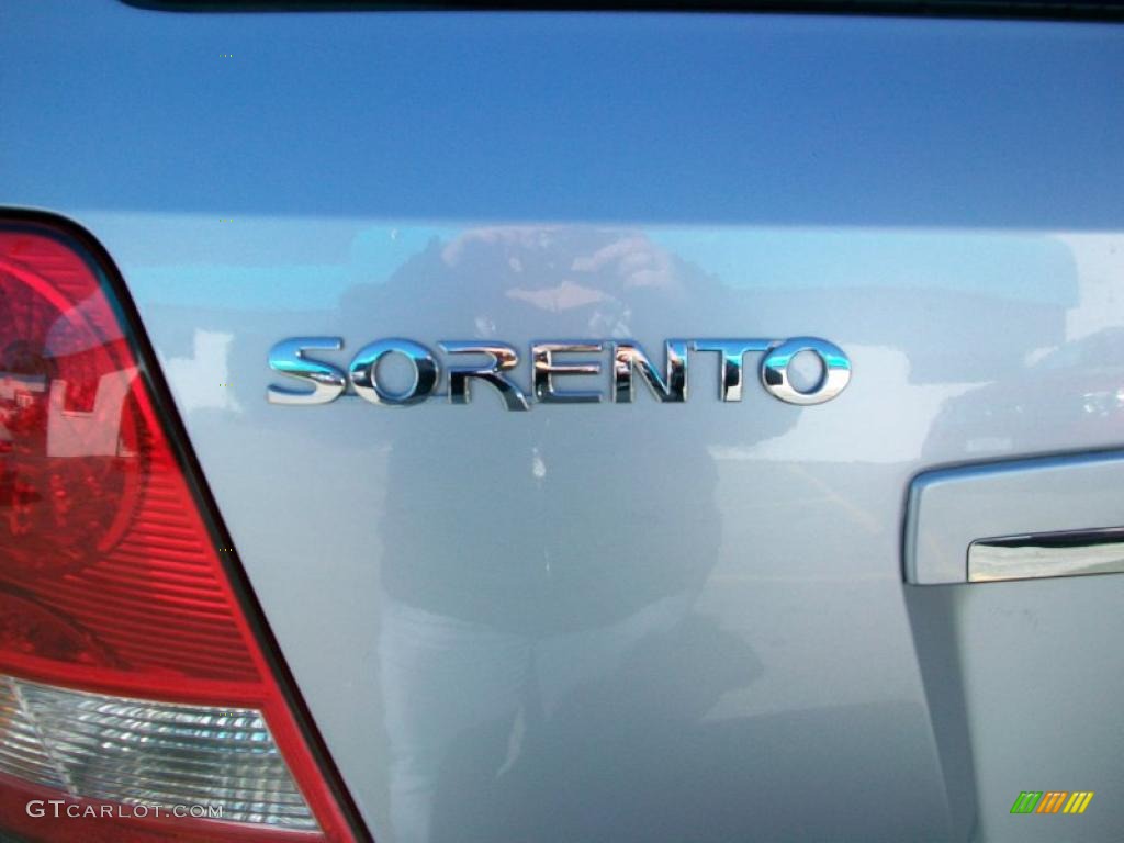 2005 Sorento EX 4WD - Clear Silver Metallic / Gray photo #17