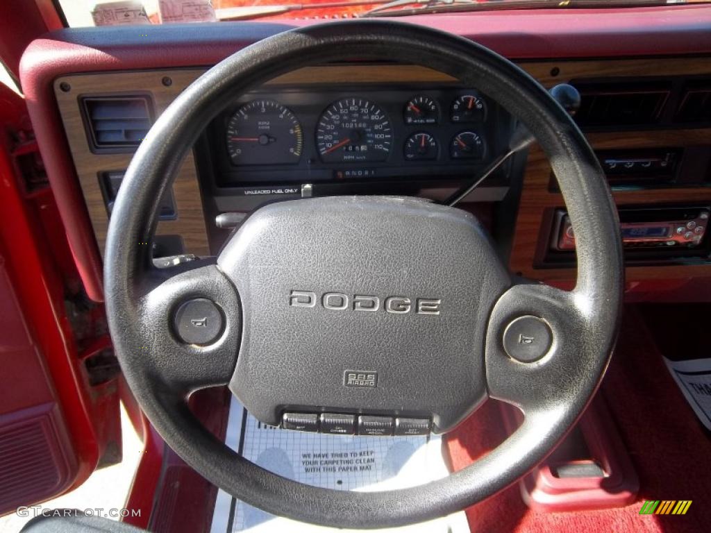 1994 Dodge Dakota SLT Extended Cab 4x4 Red Steering Wheel Photo #37795408