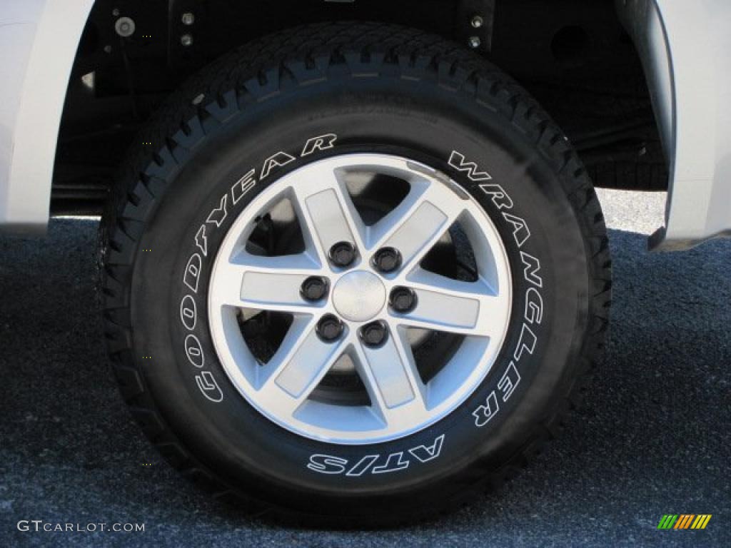 2010 GMC Sierra 1500 SLE Crew Cab Wheel Photo #37795952