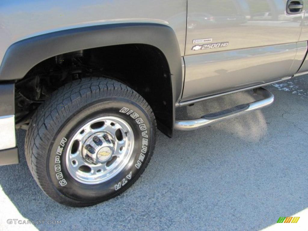 2006 Silverado 2500HD Work Truck Regular Cab 4x4 - Graystone Metallic / Dark Charcoal photo #10