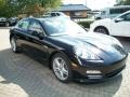 Black - Panamera 4 Photo No. 3