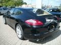 Black - Panamera 4 Photo No. 7