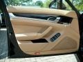 Black - Panamera 4 Photo No. 9