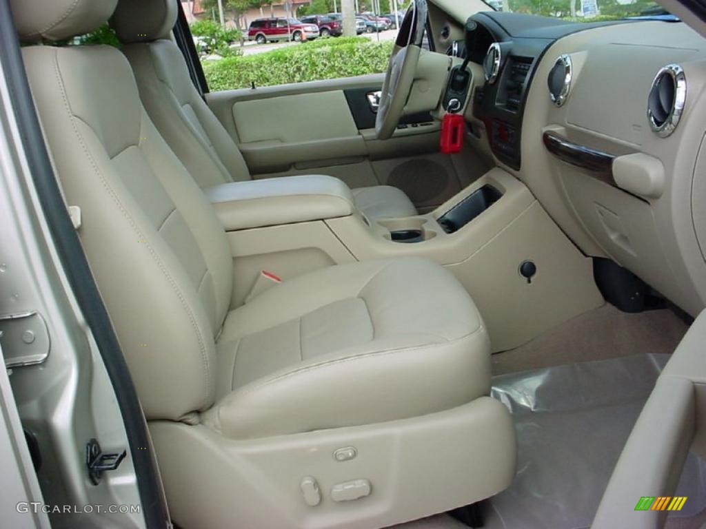 Medium Parchment Interior 2005 Ford Expedition Limited Photo #37797360