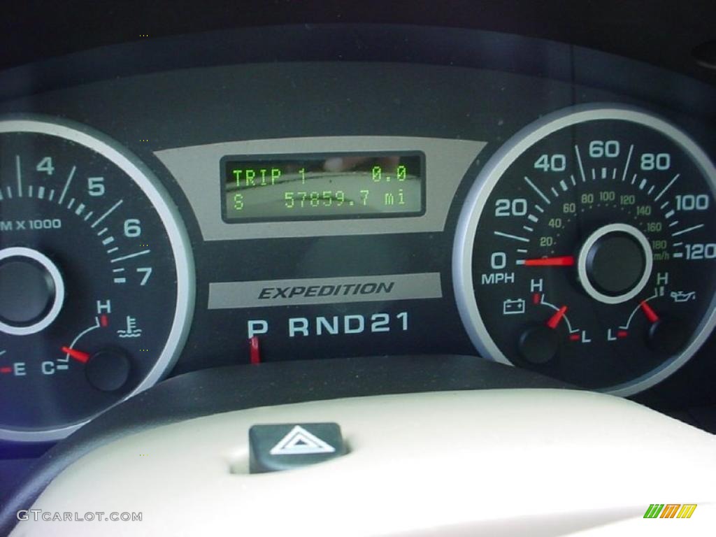 2005 Ford Expedition Limited Gauges Photo #37797524