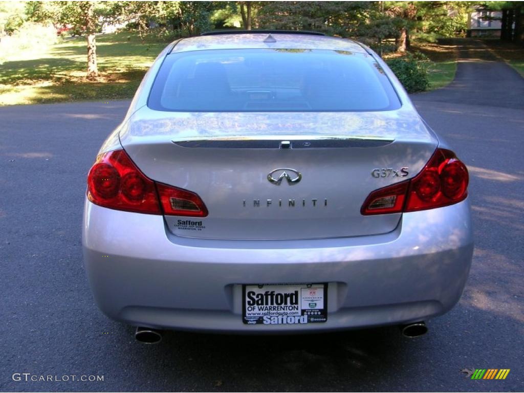2009 G 37 x S Sedan - Liquid Platinum / Graphite photo #8