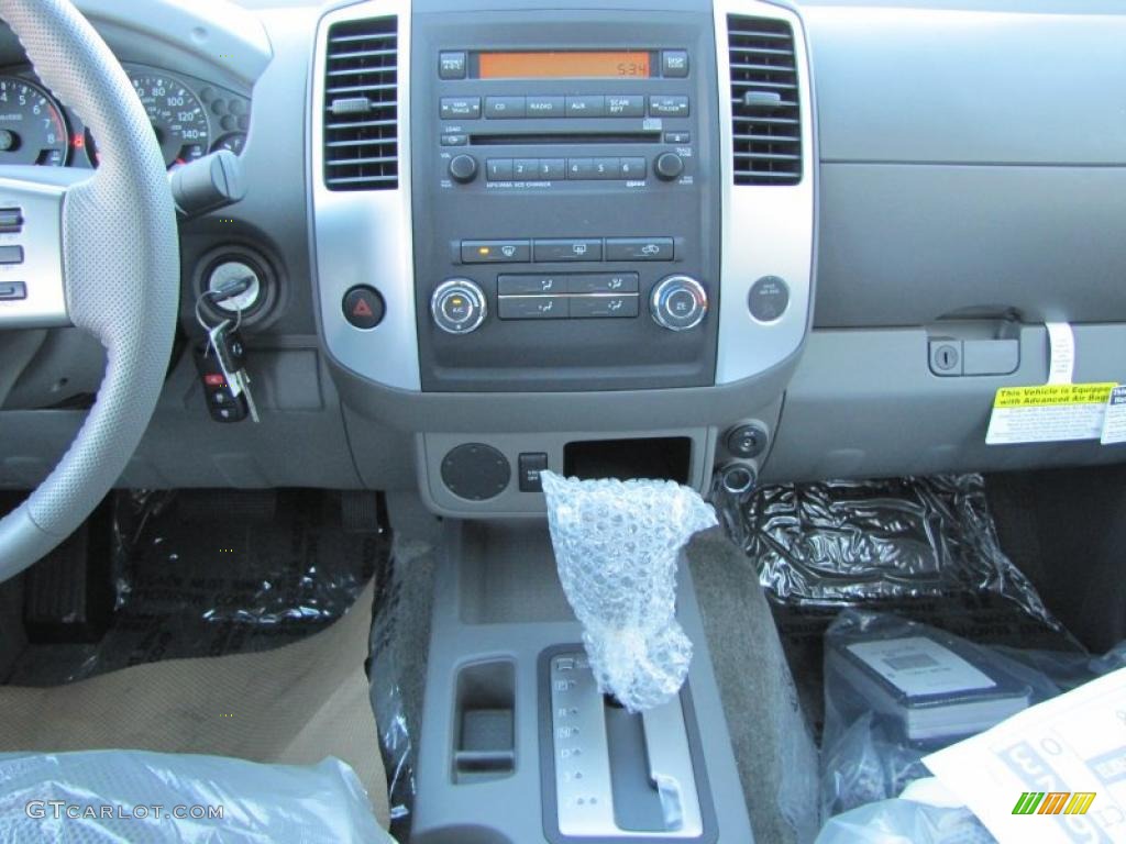 Steel Interior 2011 Nissan Frontier SV Crew Cab Photo #37800568