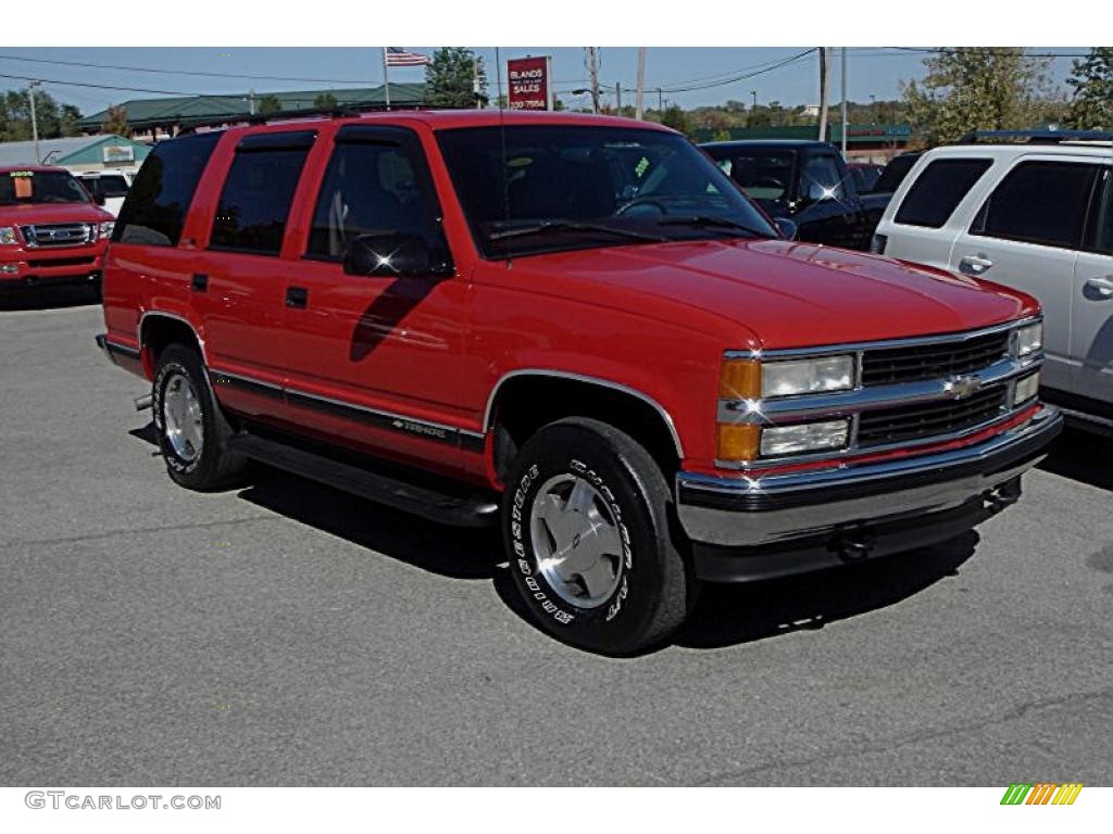1999 Tahoe LT 4x4 - Victory Red / Gray photo #1